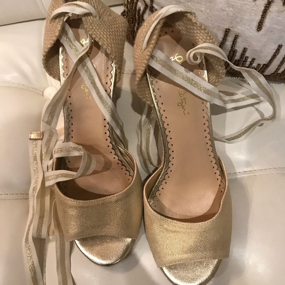 Lily Pulitzer gold wedges